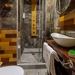 Ybaixa - Boutique Apartament