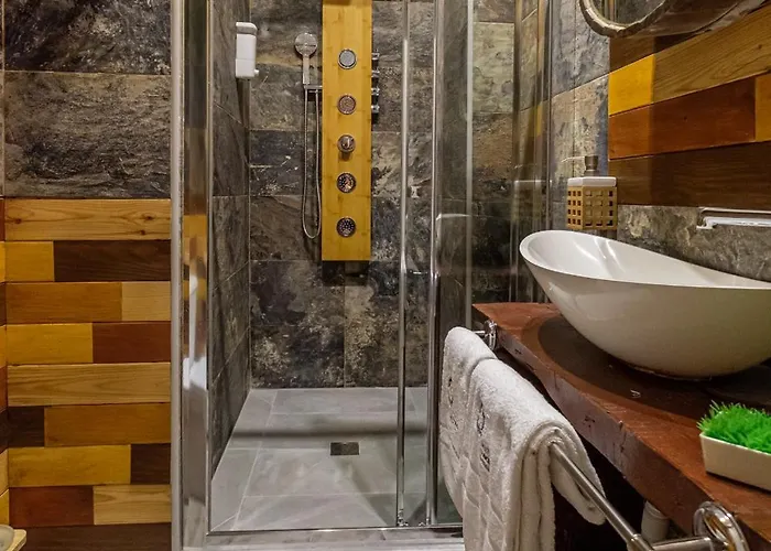 Ybaixa - Boutique Apartmán