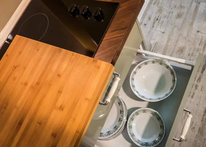 Ybaixa - Boutique Apartmán *